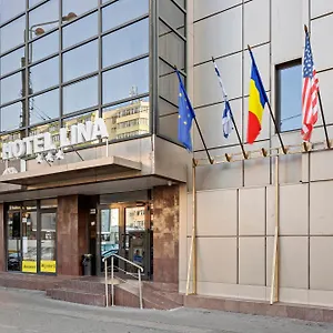Otel Lina ***